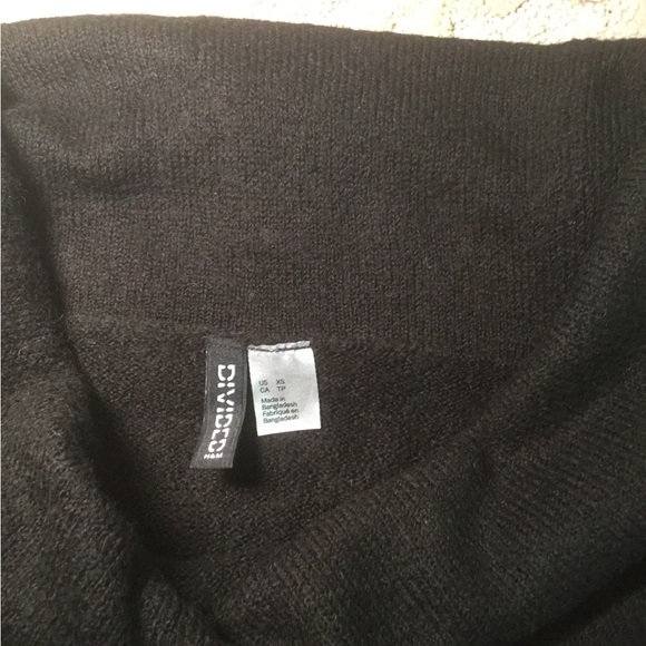 Divided Black Off-the-Shoulder Sweater - Picture 2 of 3